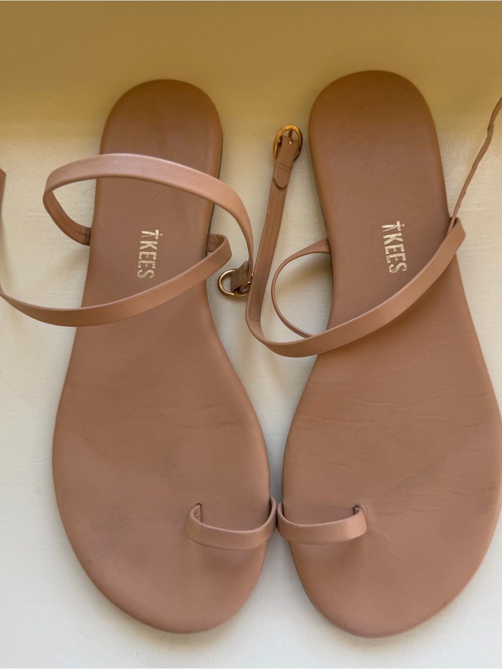 TKEES PHOEBE Blush Strappy Toe-Loop Leather Sandals SIZE 8